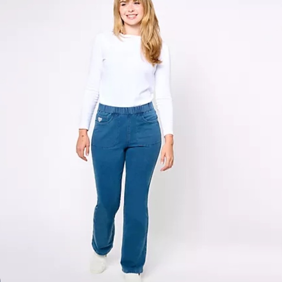 DreameJeanes by Quacker Factory (QVC Release) black pull on pants. Size Medium. - Picture 11 of 12